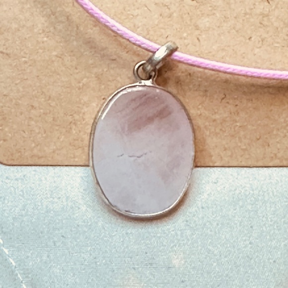 925 Sterling Silver Plated & Rose Quartz Crystal Oval Pendant EUC - Picture 6 of 7